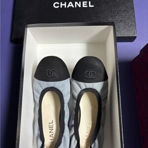CHANEL Light Gray Ballet Flats with Black Cap Toe and CC Logo